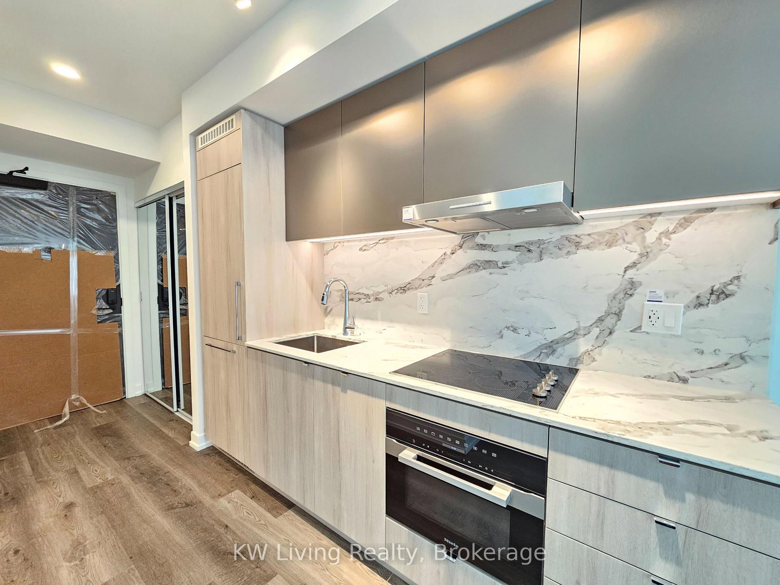 771 Yonge Street, Unit 909 - Photo 5