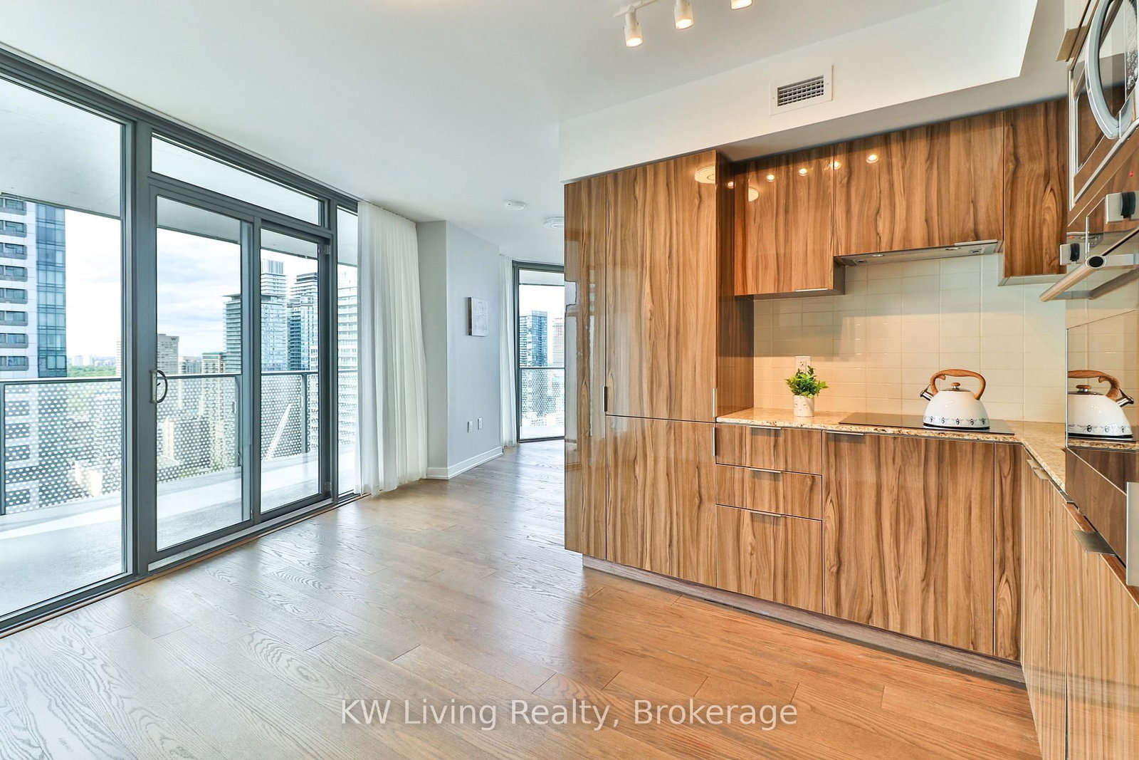 11 Wellesley Street W, Unit 3511 - Photo 16