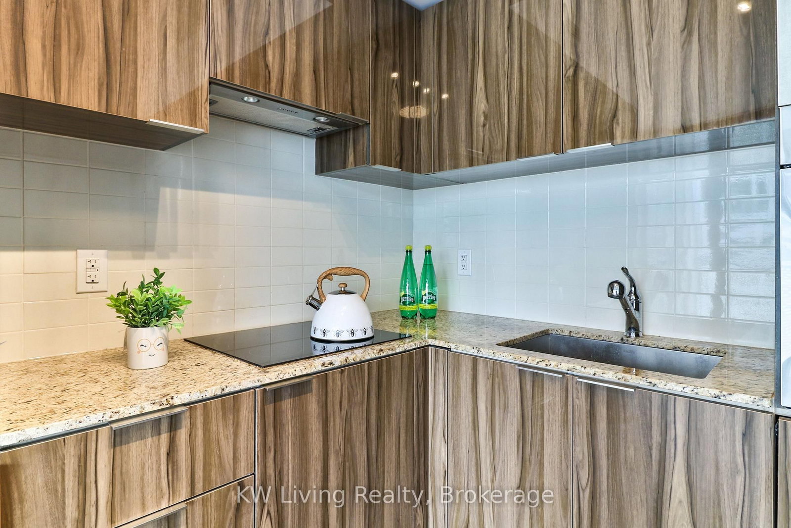 11 Wellesley Street W, Unit 3511 - Photo 18