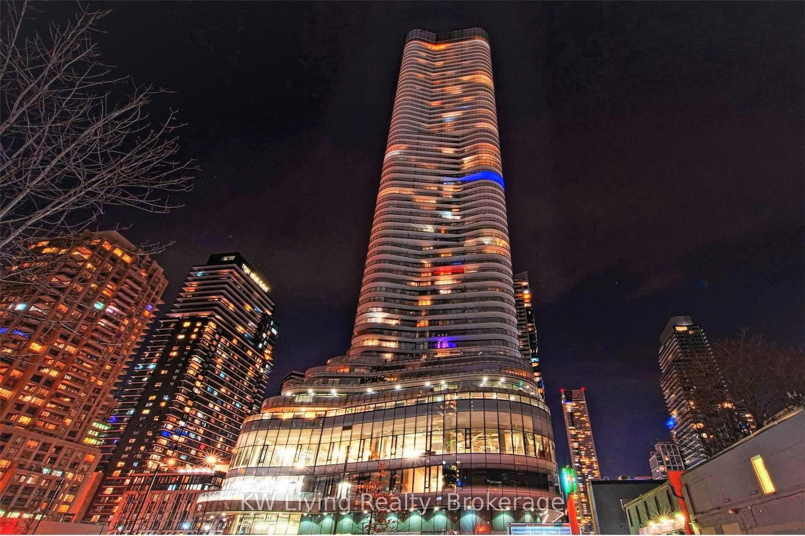 11 Wellesley Street W, Unit 3511 - Photo 35