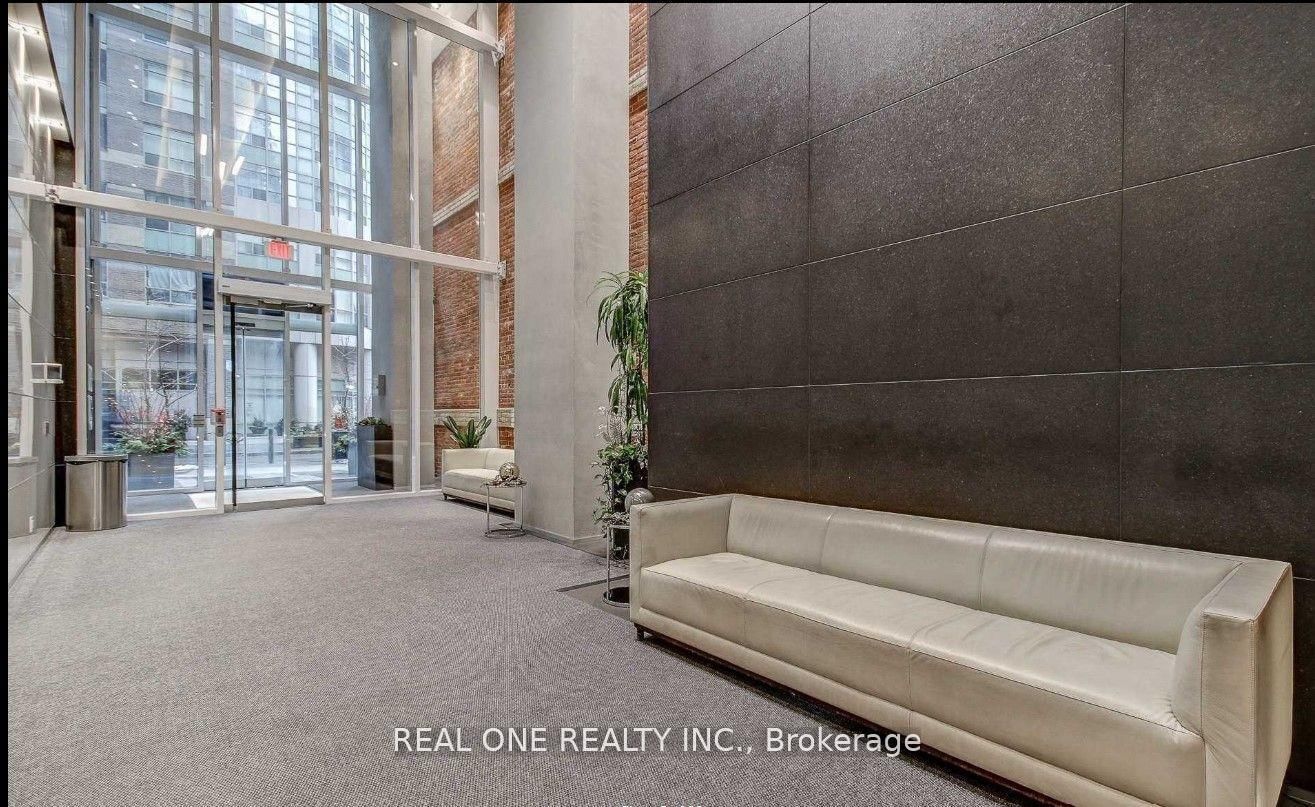 15 Grenville Street, Unit 1004 - Photo 18