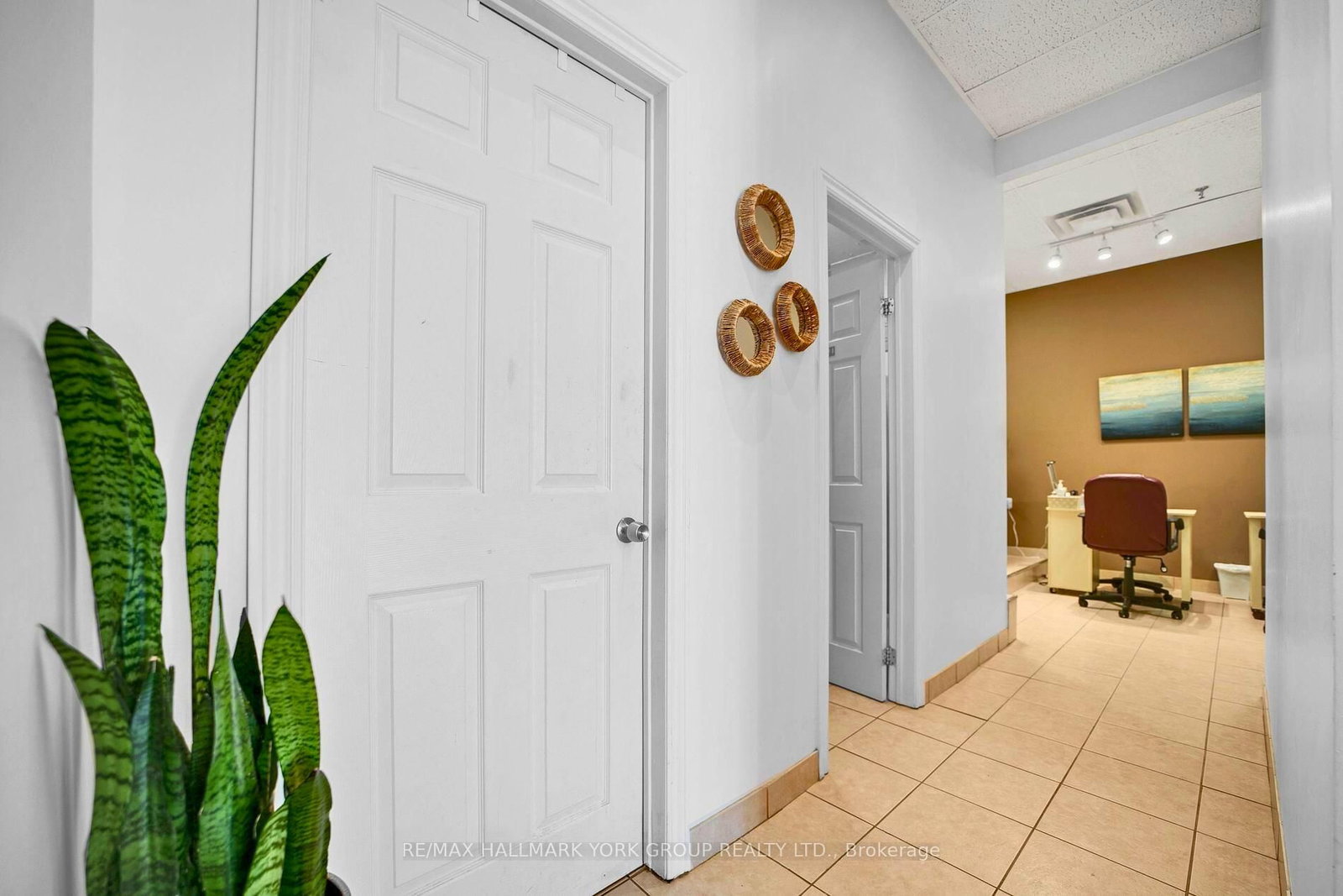 2012 Sheppard Avenue E, Unit A17 - Photo 15