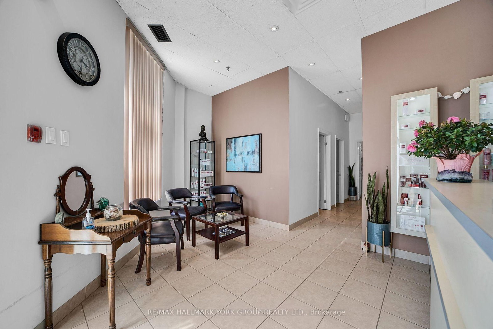 2012 Sheppard Avenue E, Unit A17 - Photo 8