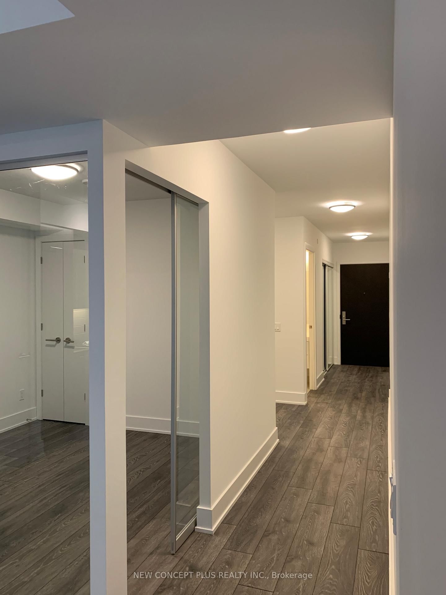 403 church Street, Unit 413 - Photo 2