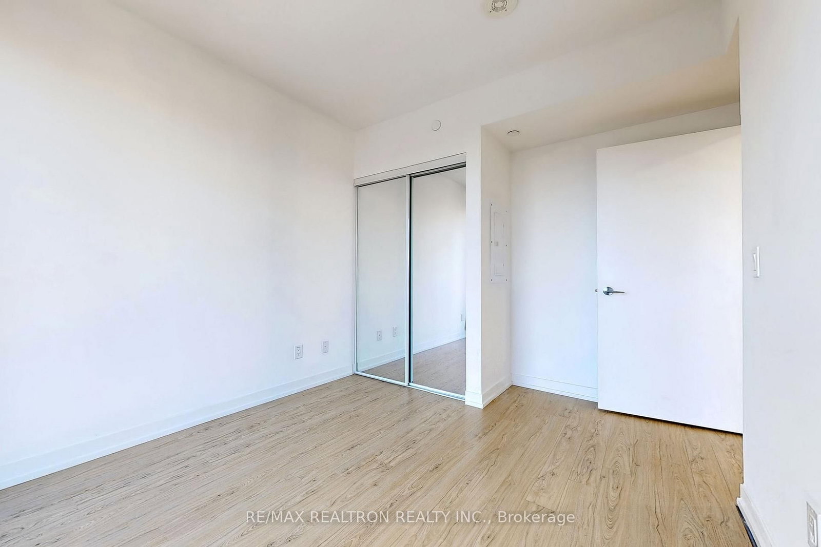 85 Wood Street, Unit 1815 - Photo 11
