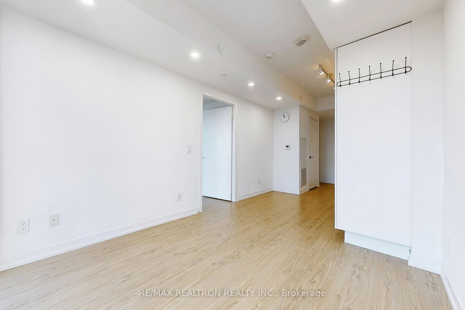 85 Wood Street, Unit 1815 - Photo 8