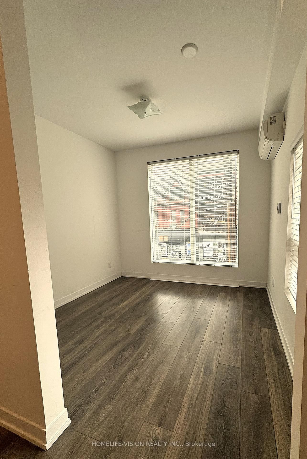 377 Church Street N, Unit 201 - Photo 9