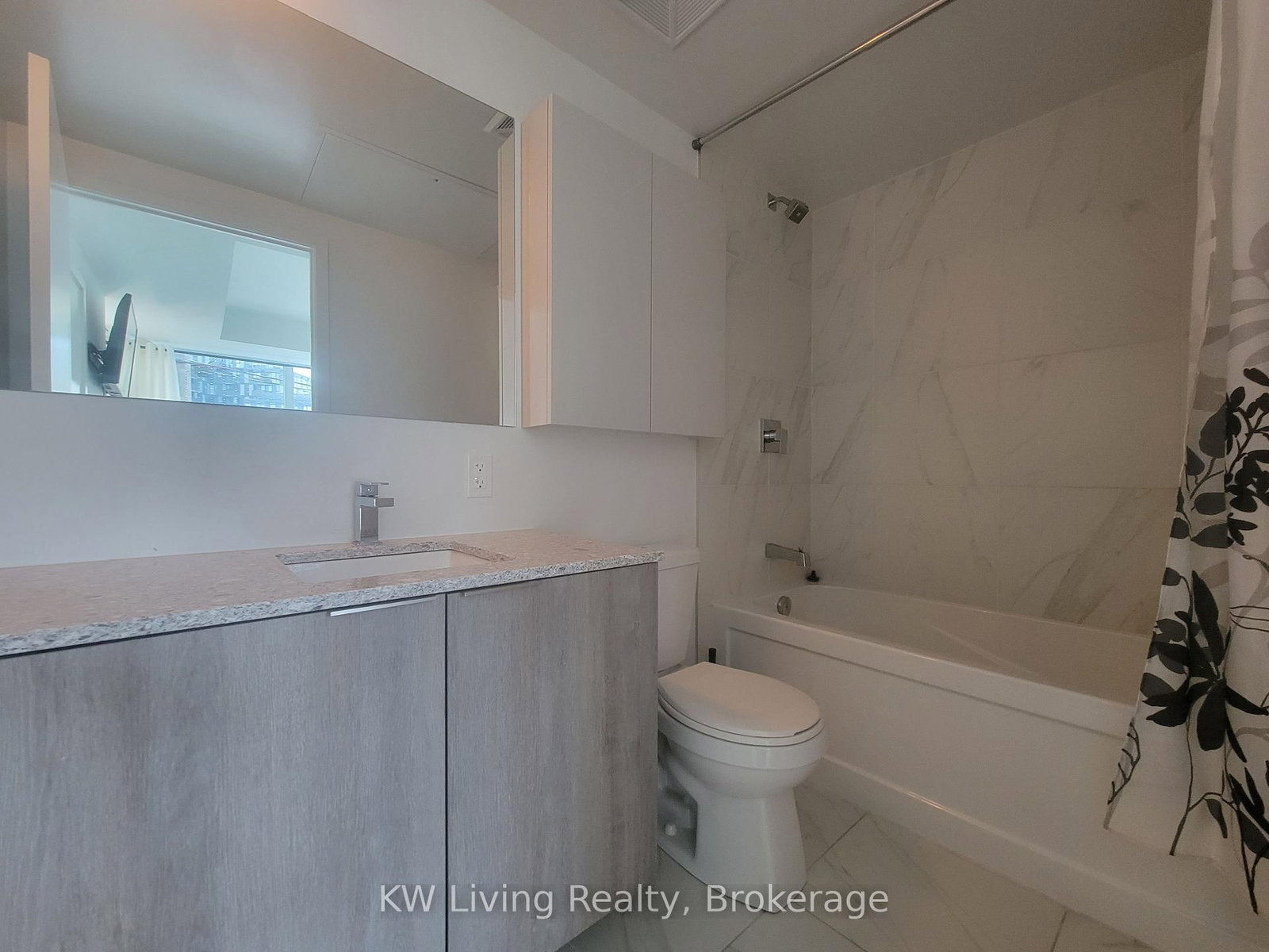 31 Tippett Road, Unit 257 - Photo 10