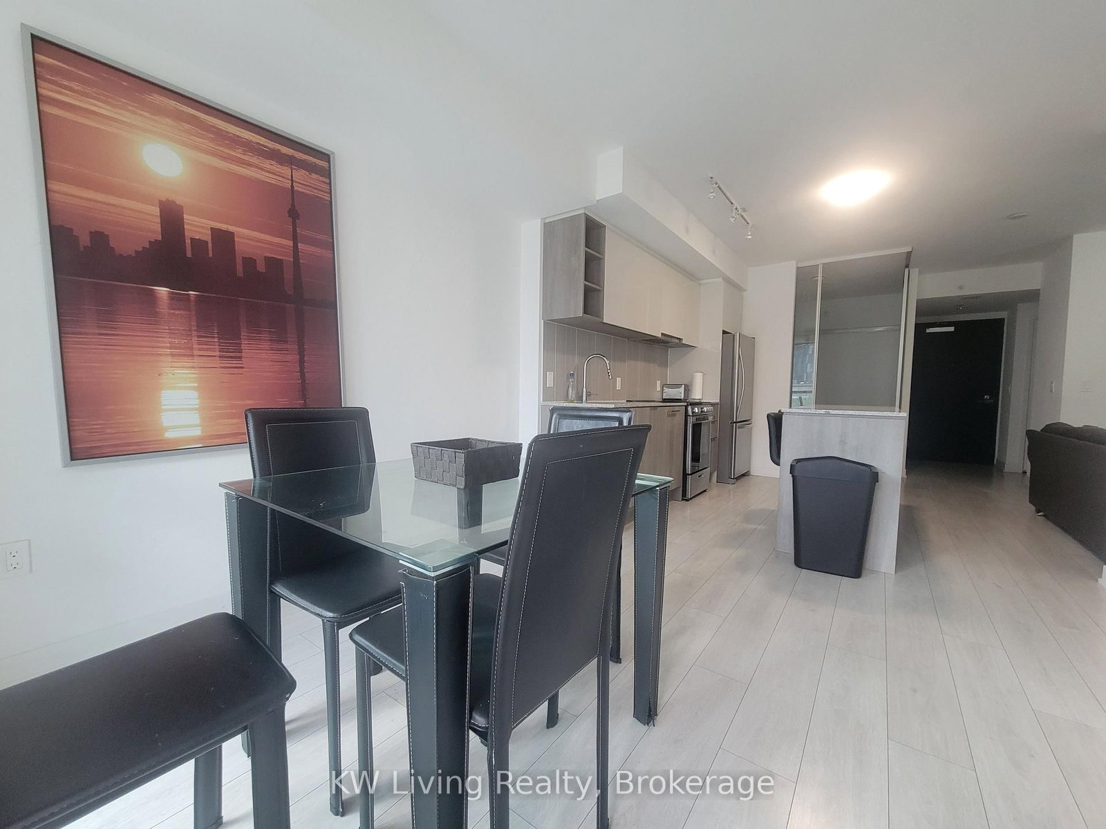 31 Tippett Road, Unit 257 - Photo 6