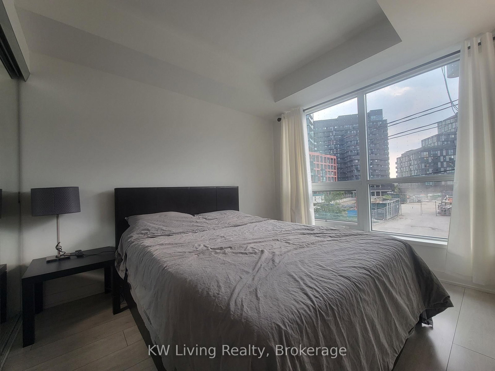 31 Tippett Road, Unit 257 - Photo 8