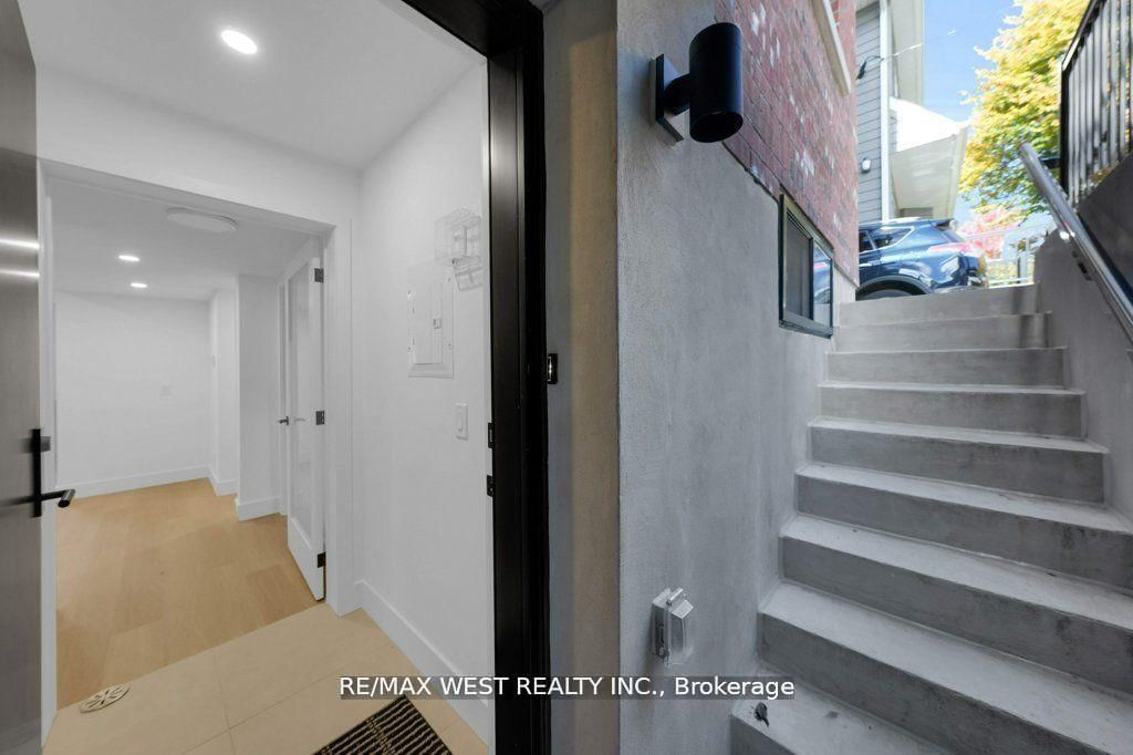 502 Atlas Avenue, Unit A - Photo 4