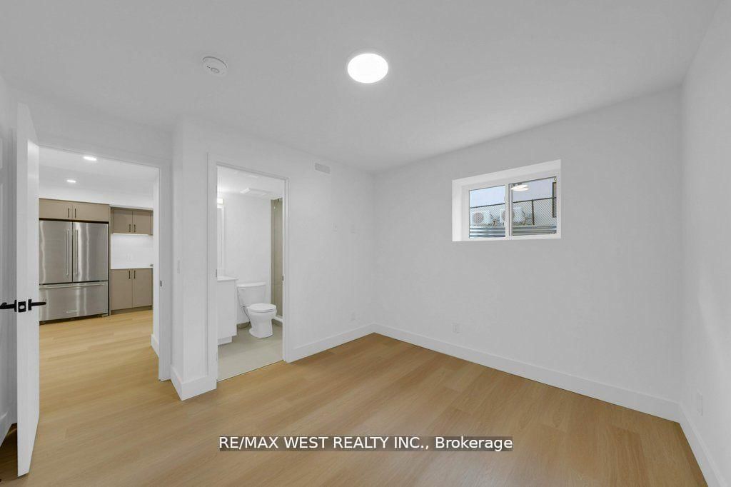 502 Atlas Avenue, Unit A - Photo 8