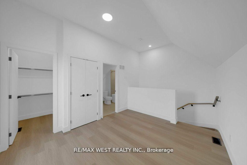 502 Atlas Avenue, Unit C - Photo 7