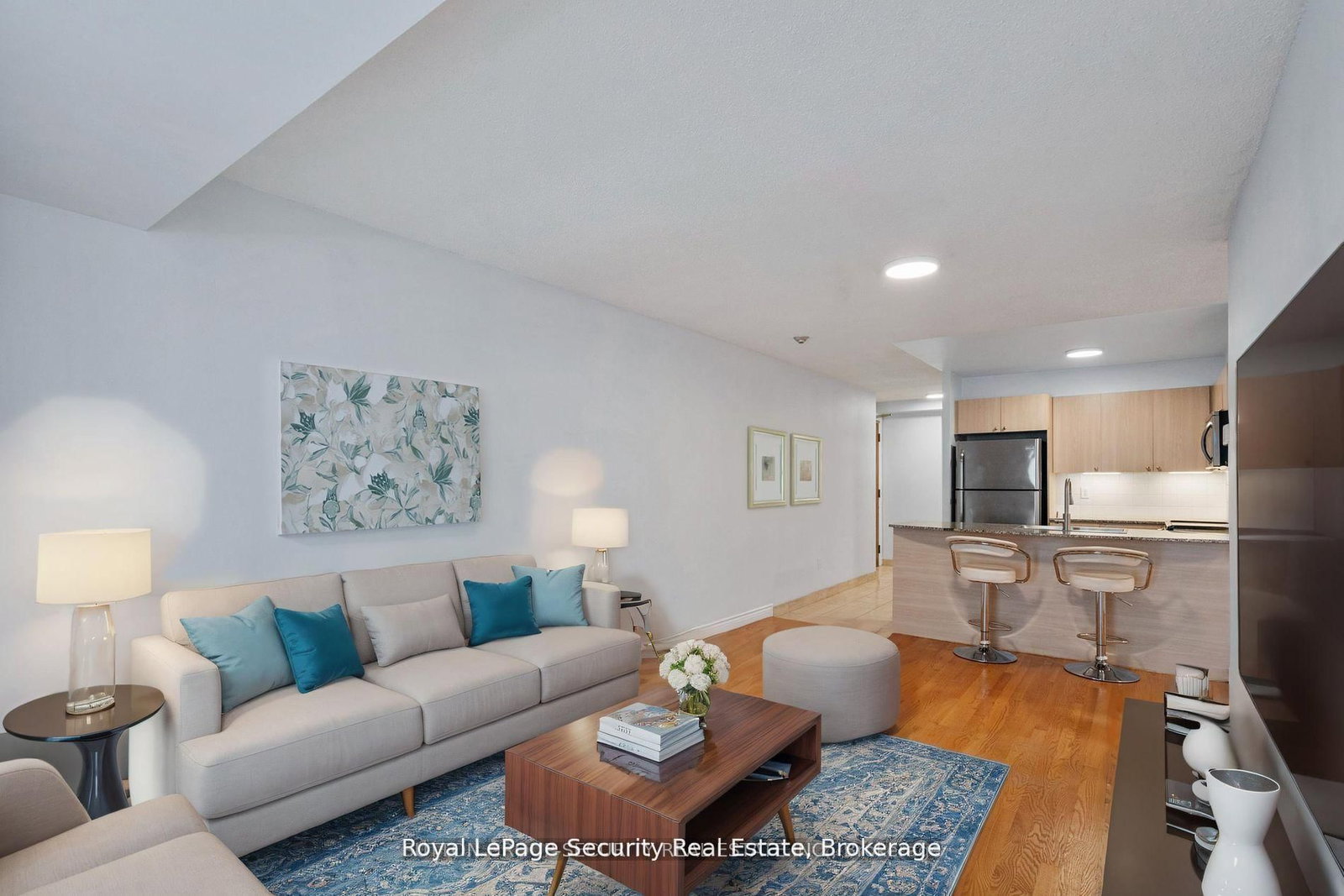 105 Victoria Street, Unit 908 - Photo 13