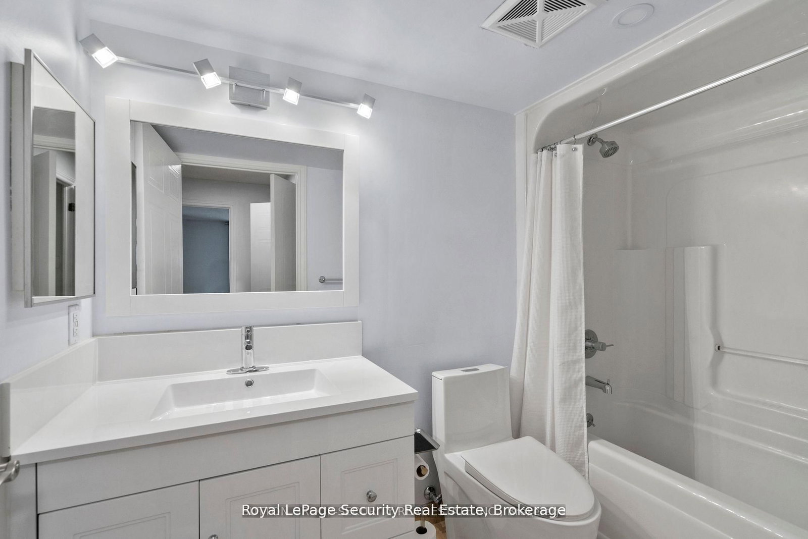 105 Victoria Street, Unit 908 - Photo 20