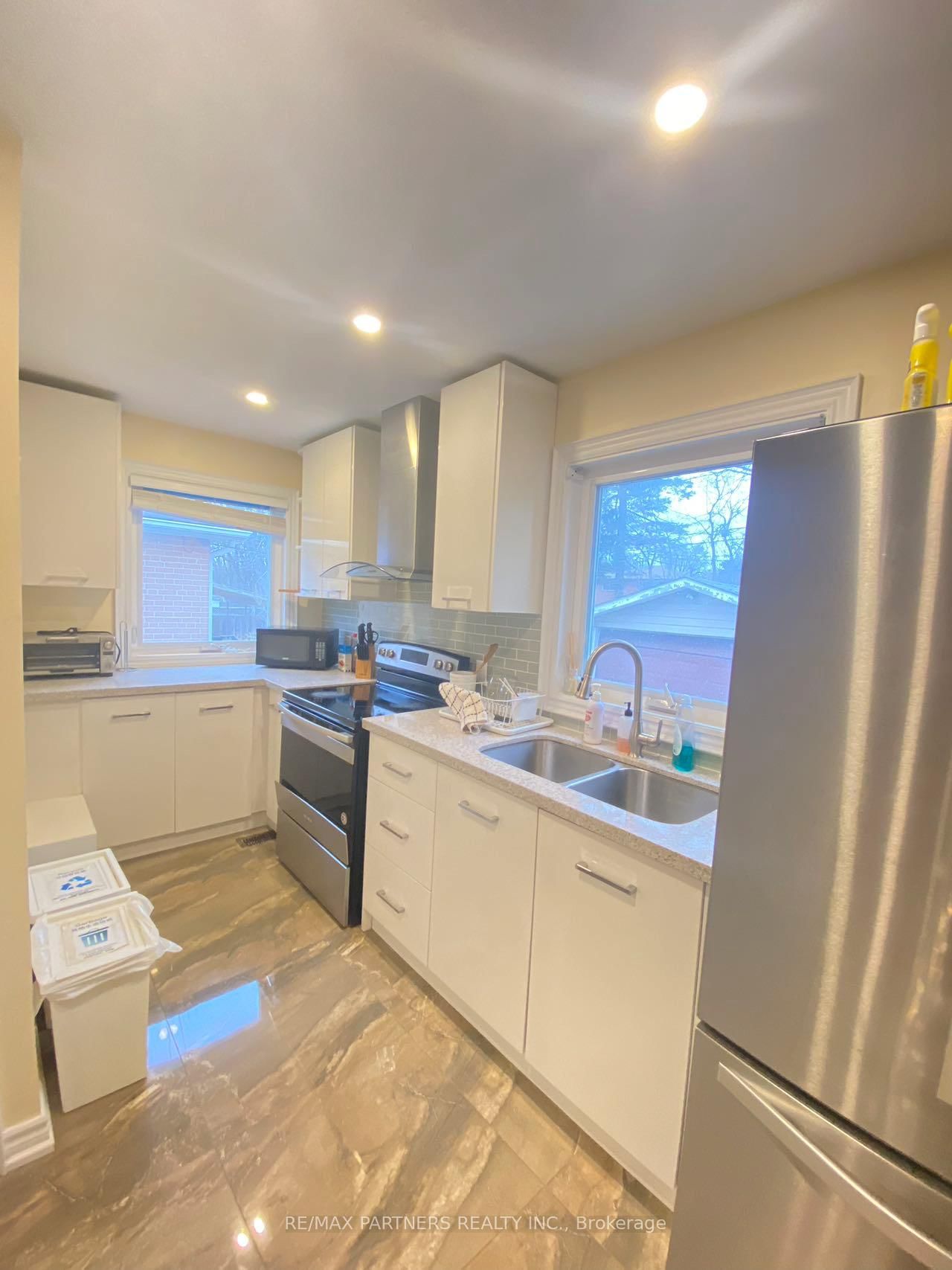 Detached House for sale at 87 Bishop Avenue, Toronto, Ontario, M2M 1Z5 - Newtonbrook East - MLS: C13016328