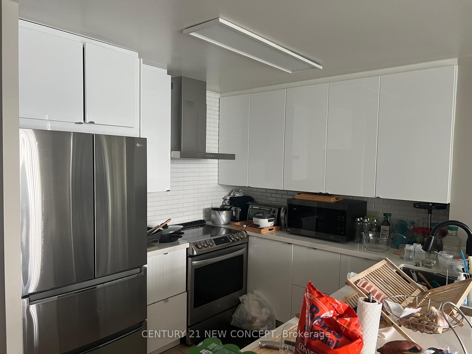 18 Spring Garden Avenue, Unit 2810 - Photo 17