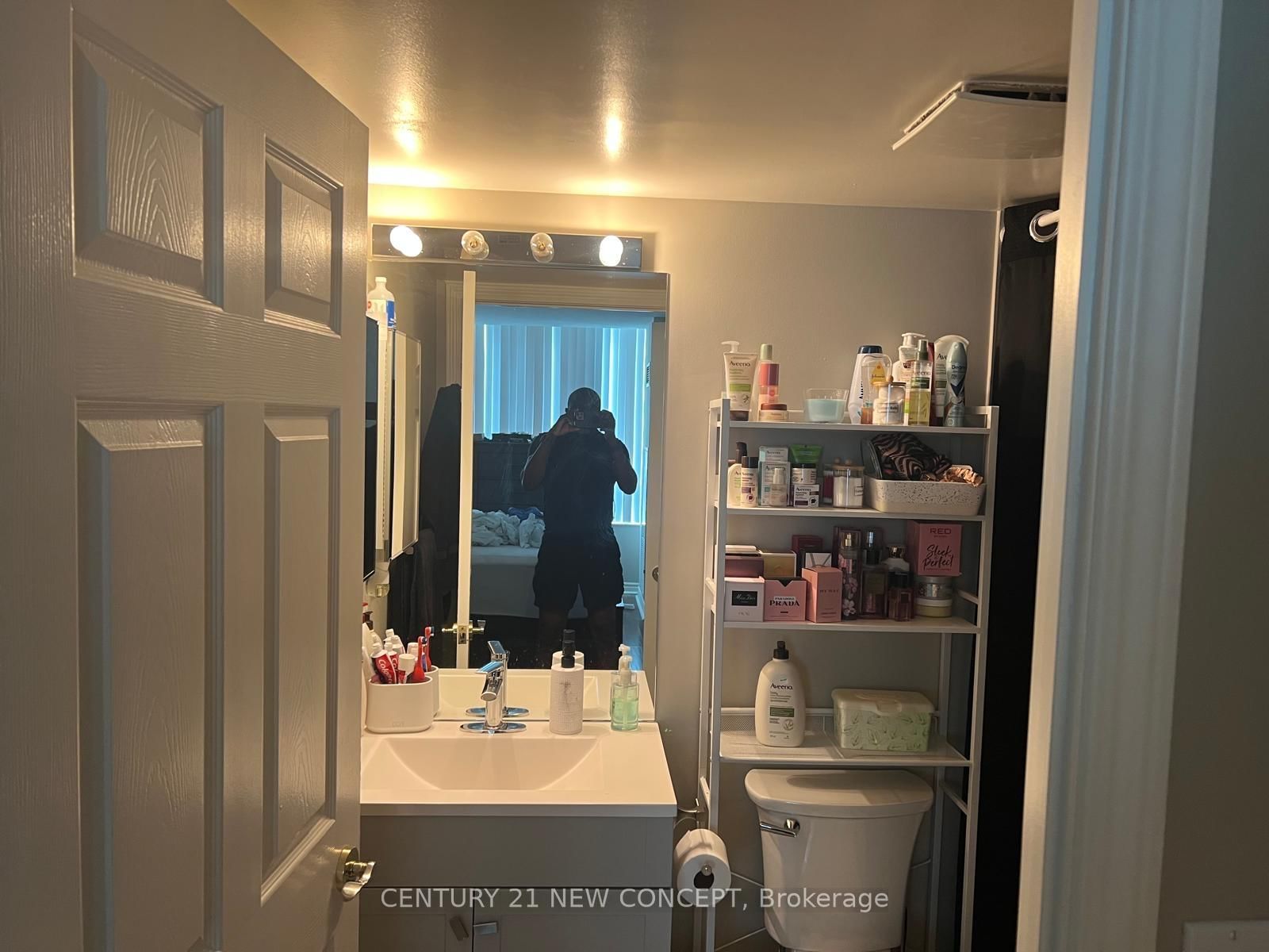 18 Spring Garden Avenue, Unit 2810 - Photo 8