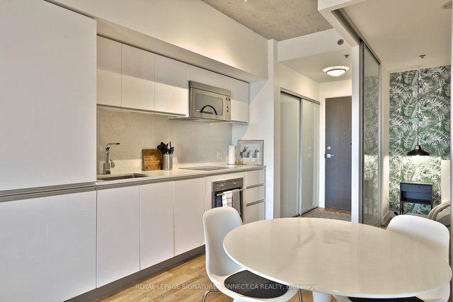 830 - 20 Minowan Miikan Lane