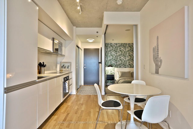 830 - 20 Minowan Miikan Lane