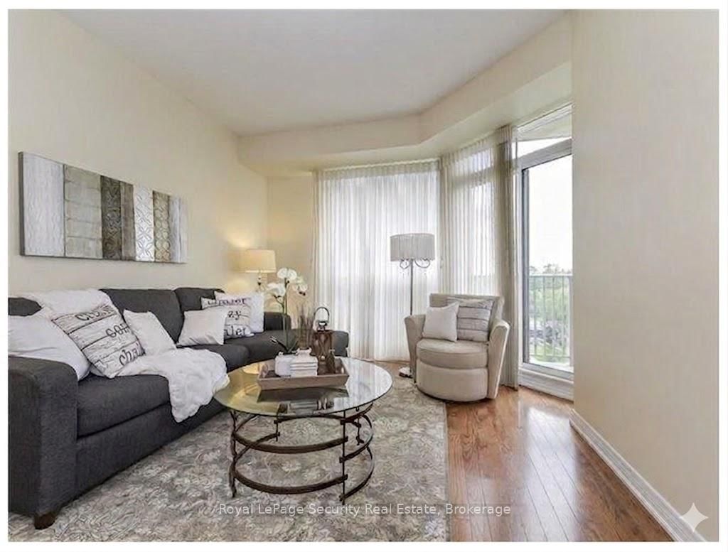 4200 Bathurst Street, Unit 501