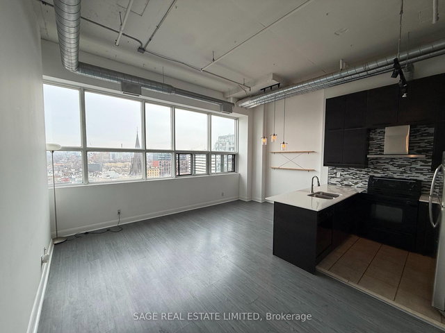 Lph04 - 700 King Street W