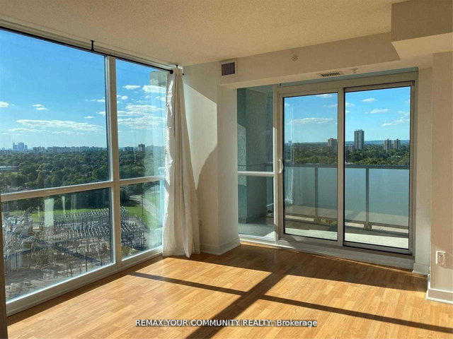 1404 - 5740 Yonge Street