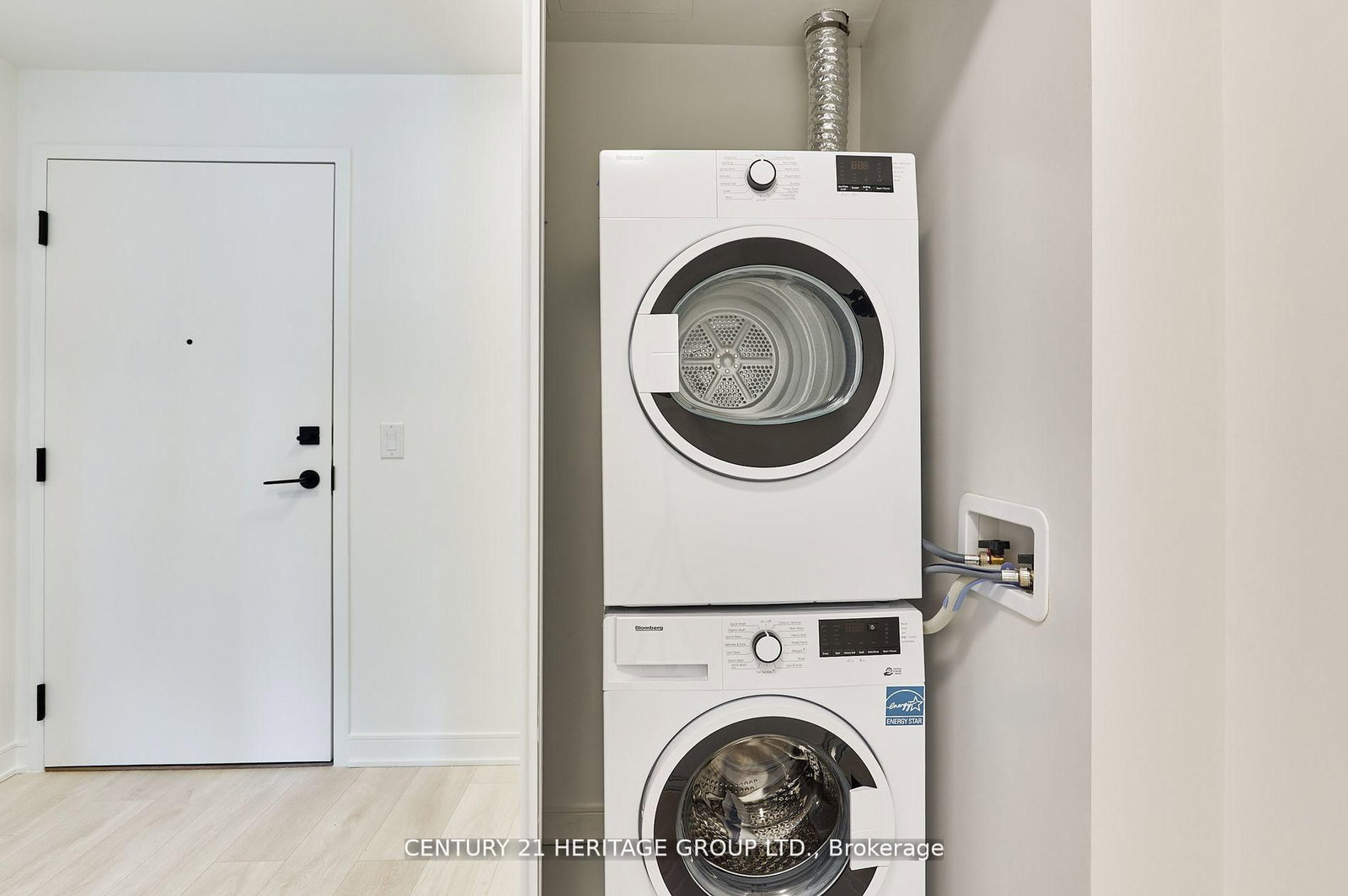 180 Mill Street, Unit S560 - Photo 24