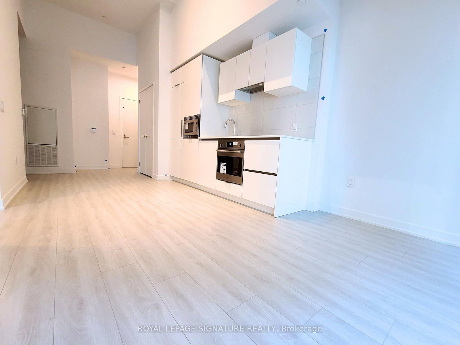 238 Simcoe Street, Unit 602 - Photo 5