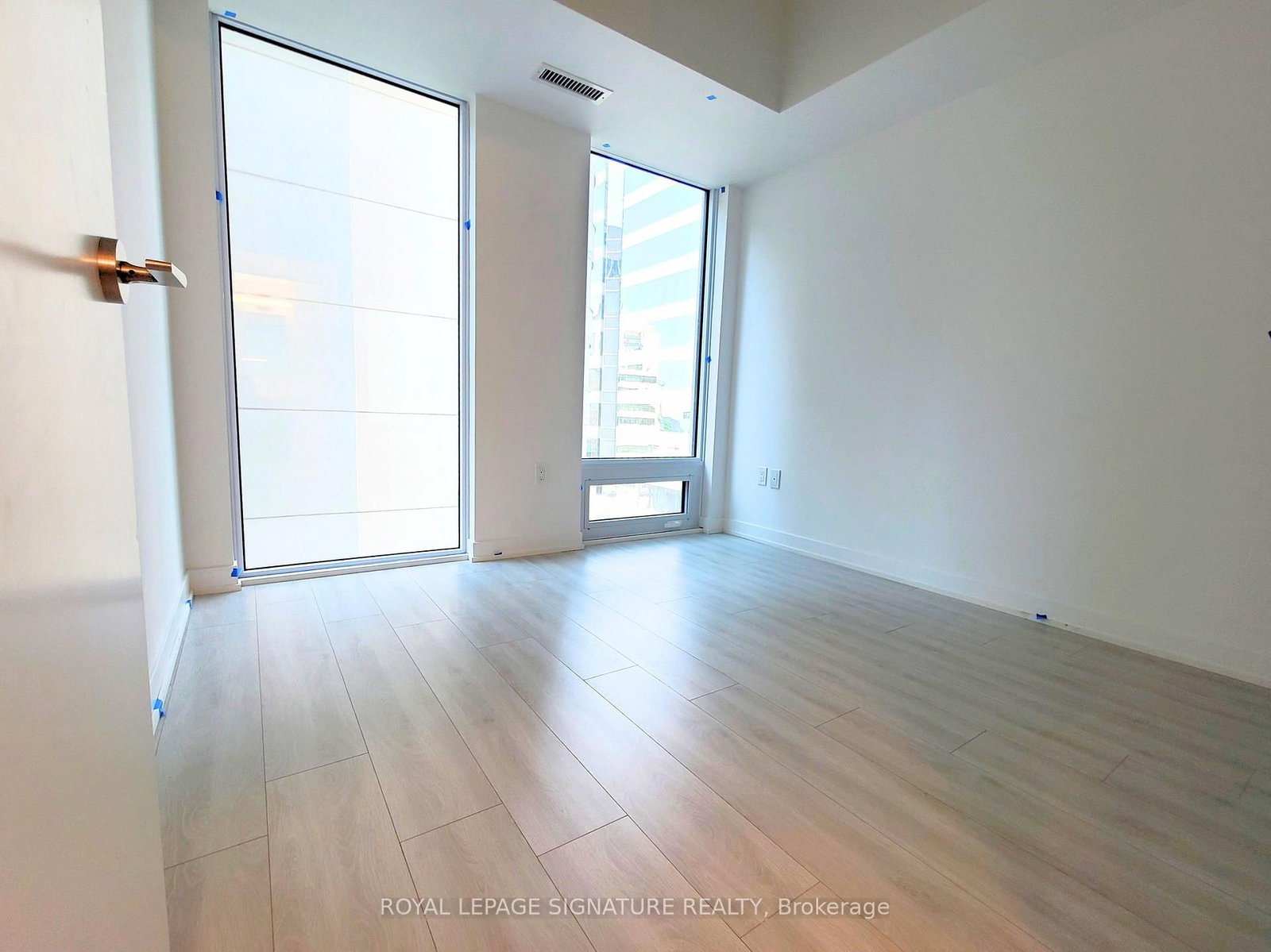 238 Simcoe Street, Unit 602 - Photo 8