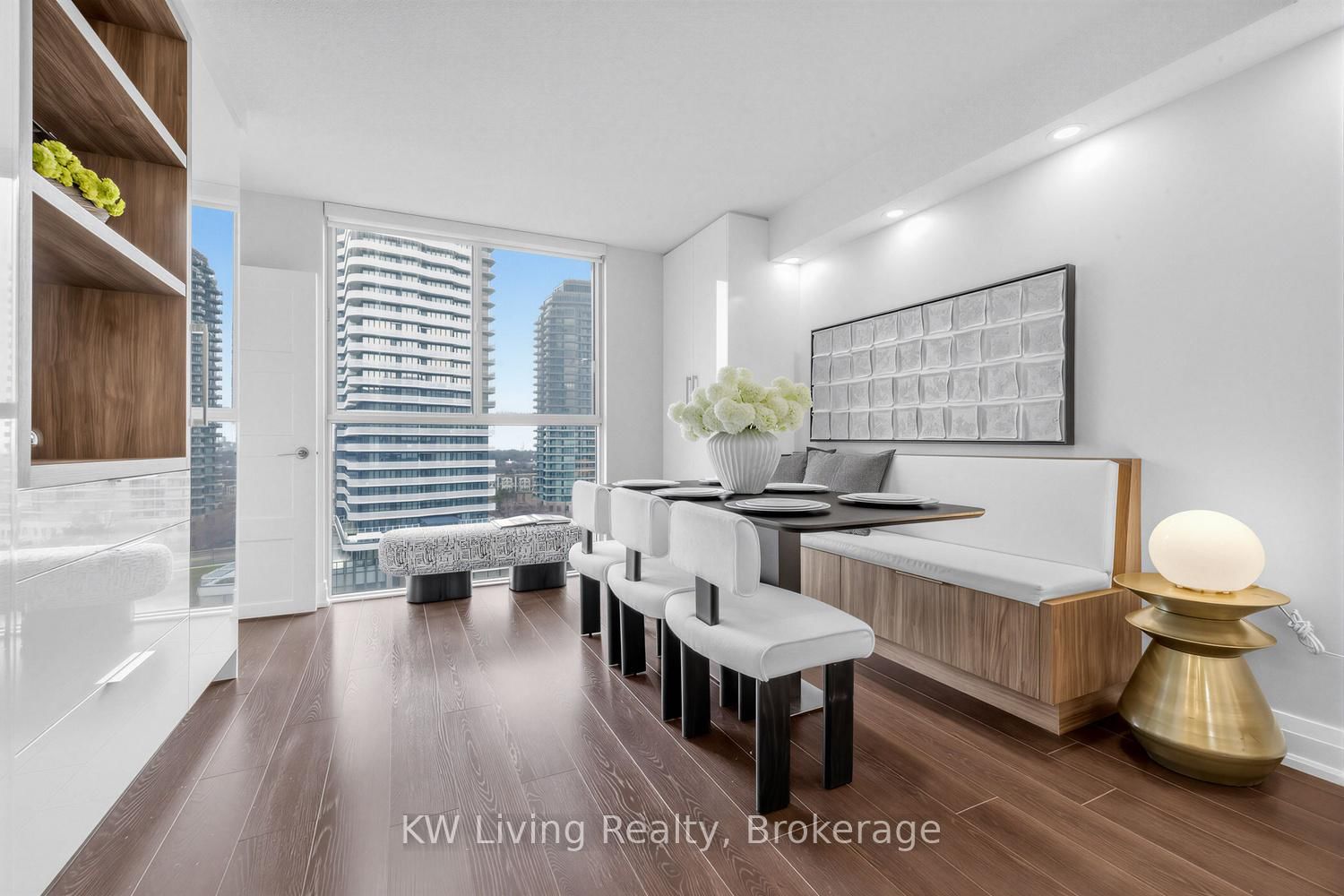 5460 Yonge Street, Unit 1005 - Photo 10