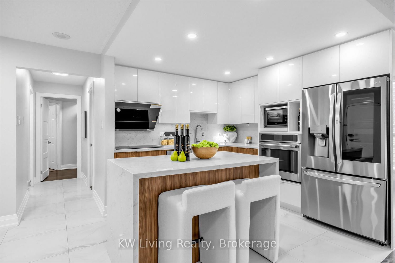 5460 Yonge Street, Unit 1005 - Photo 14