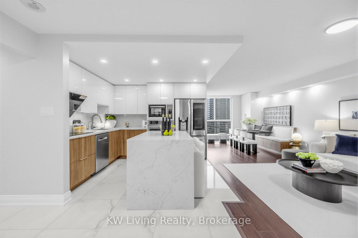 5460 Yonge Street, Unit 1005 - Photo 15