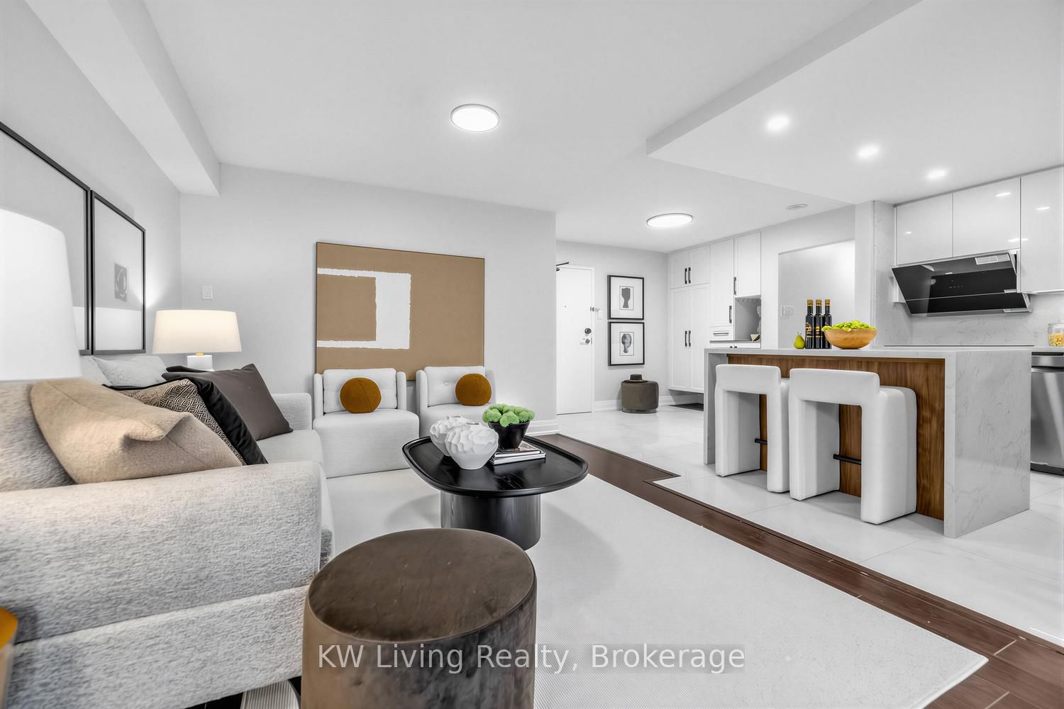 5460 Yonge Street, Unit 1005 - Photo 7