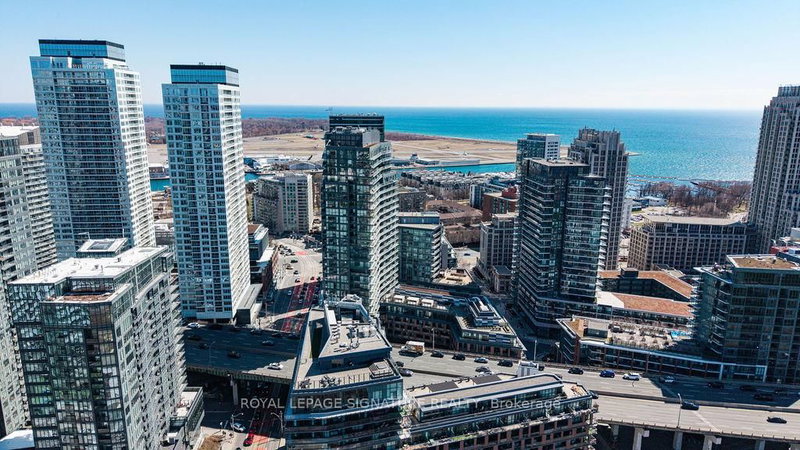 501 - 20 Bruyeres Mews, Toronto, M5V 0G8 | Image 3