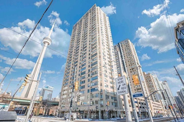 2501 - 270 Queens Quay W