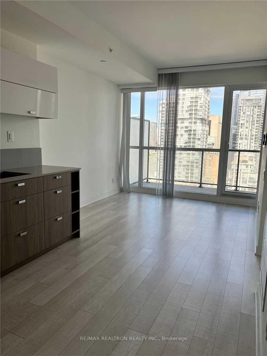 290 Adelaide Street W, Unit 2006 - Photo 6