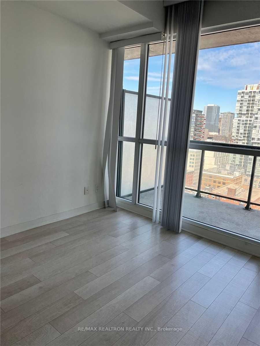 290 Adelaide Street W, Unit 2006 - Photo 9