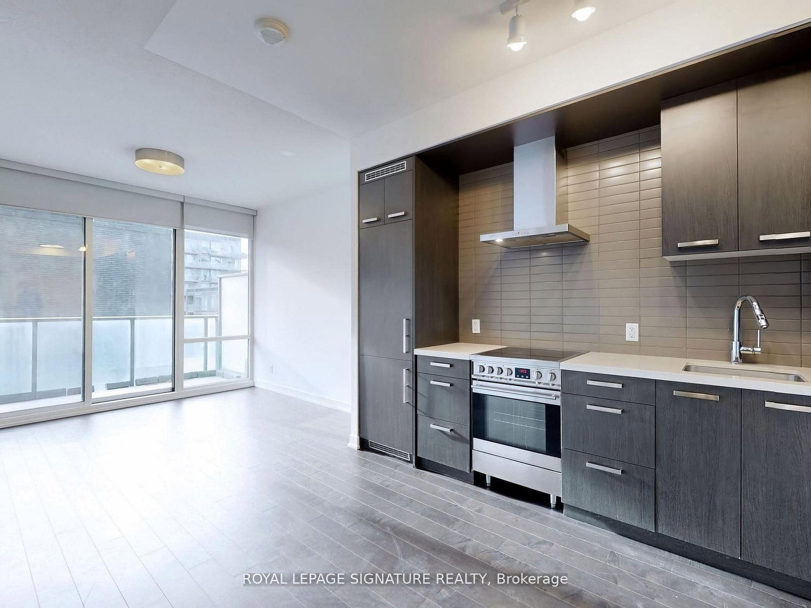 455 Front Street E, Unit N428 - Photo 17