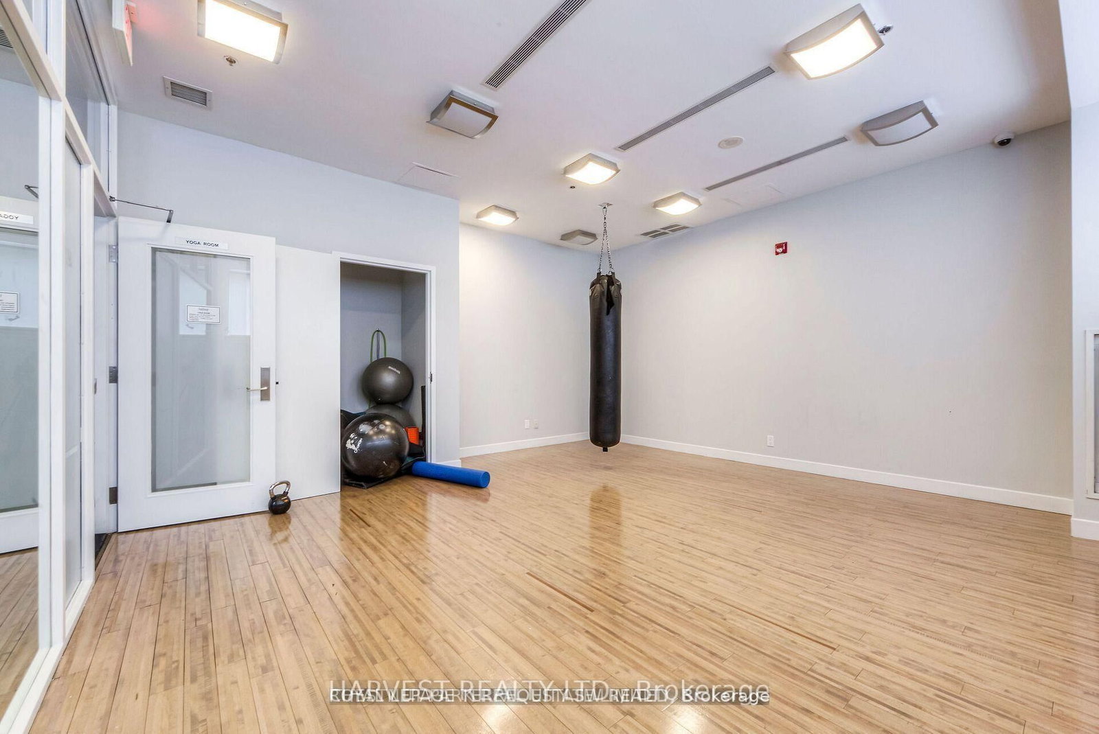 Condo for sale at 708-21 Nelson Street, Toronto, Ontario, M5V 1T8 - Waterfront Communities C1 - MLS: C13016718