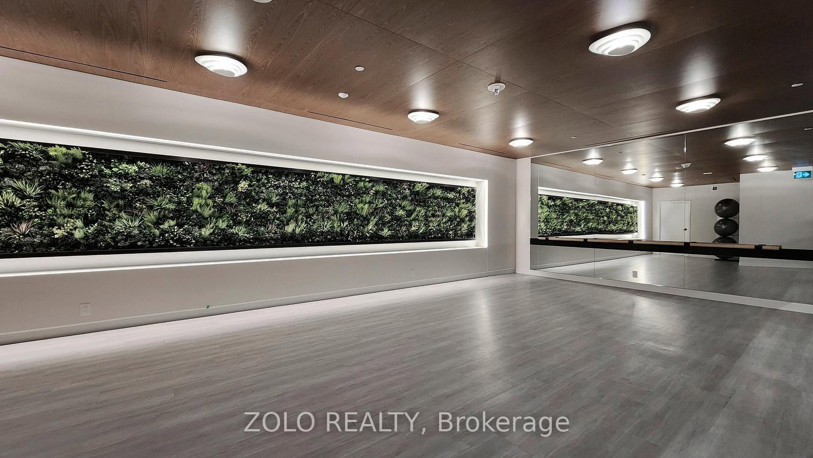 5 Defries Street, Unit 1504 - Photo 21