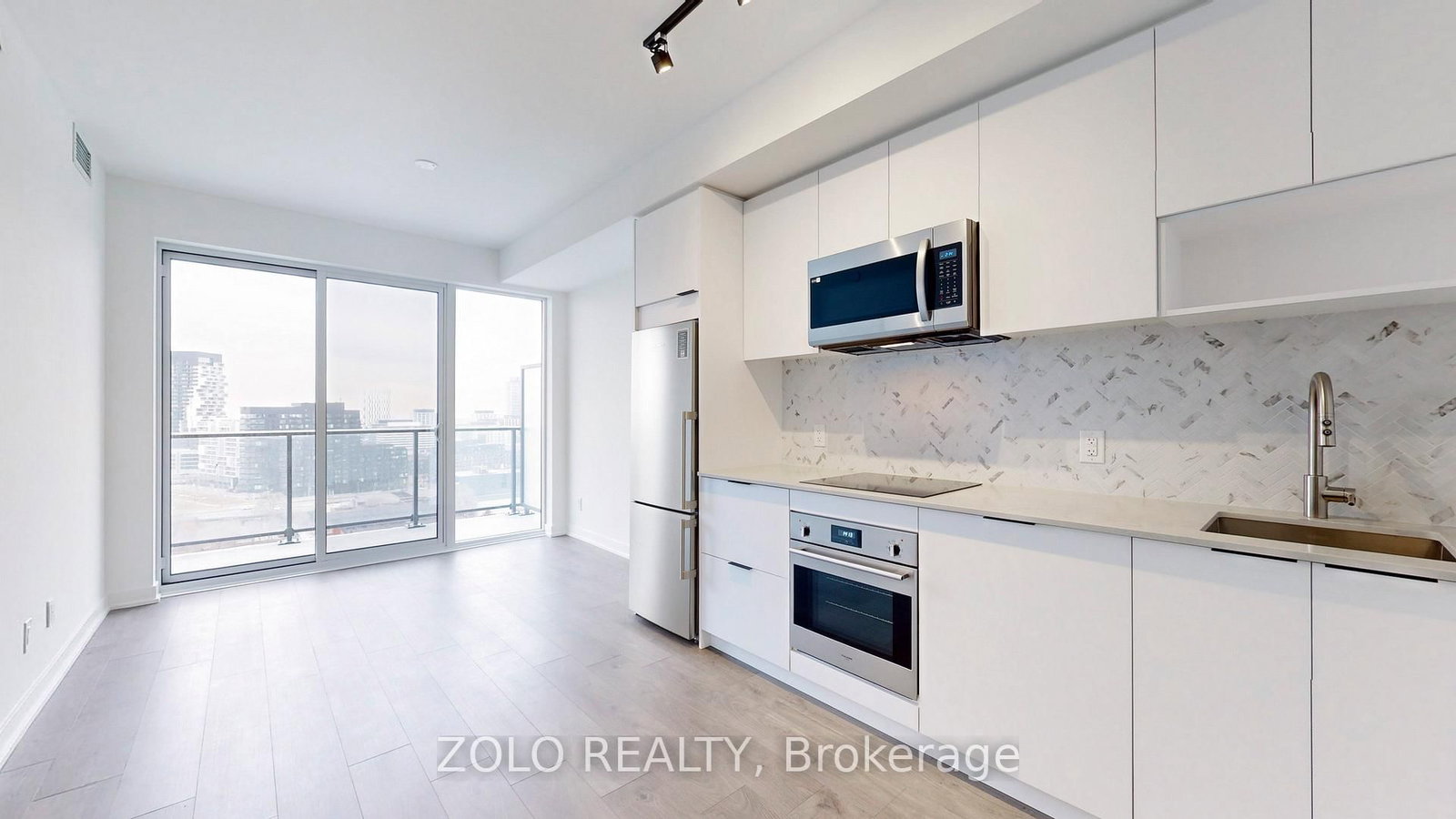 5 Defries Street, Unit 1504 - Photo 4