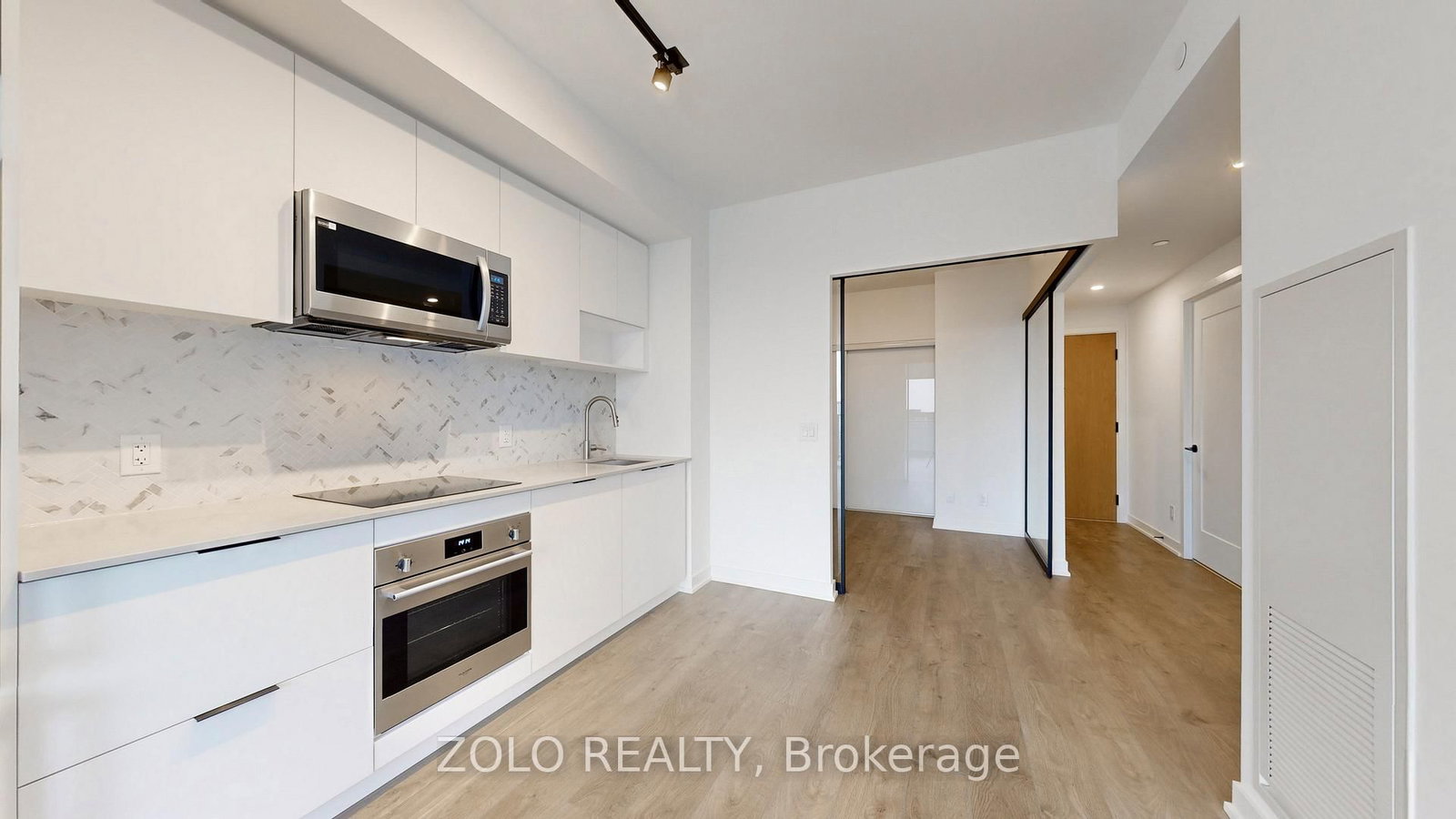 5 Defries Street, Unit 1504 - Photo 5