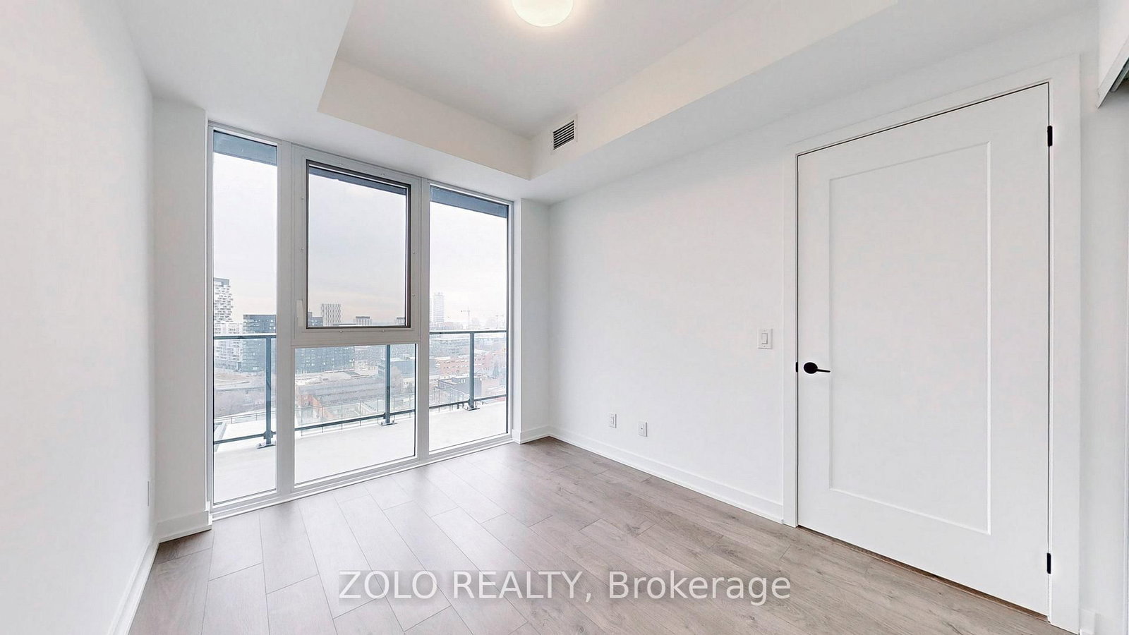 5 Defries Street, Unit 1504 - Photo 7