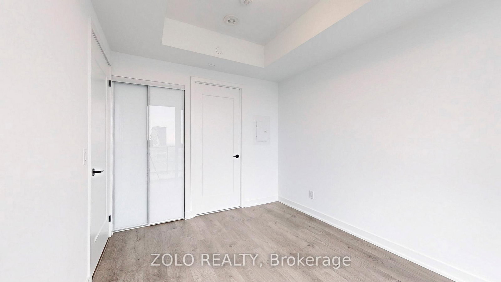 5 Defries Street, Unit 1504 - Photo 9