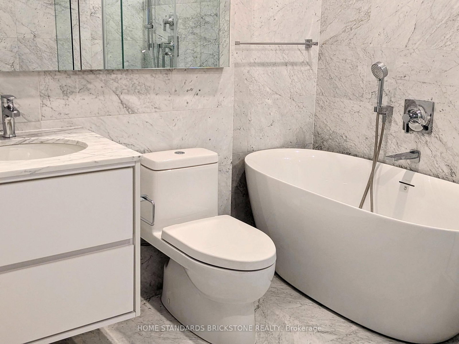 29 Green Trail Court, Unit 312 - Photo 6