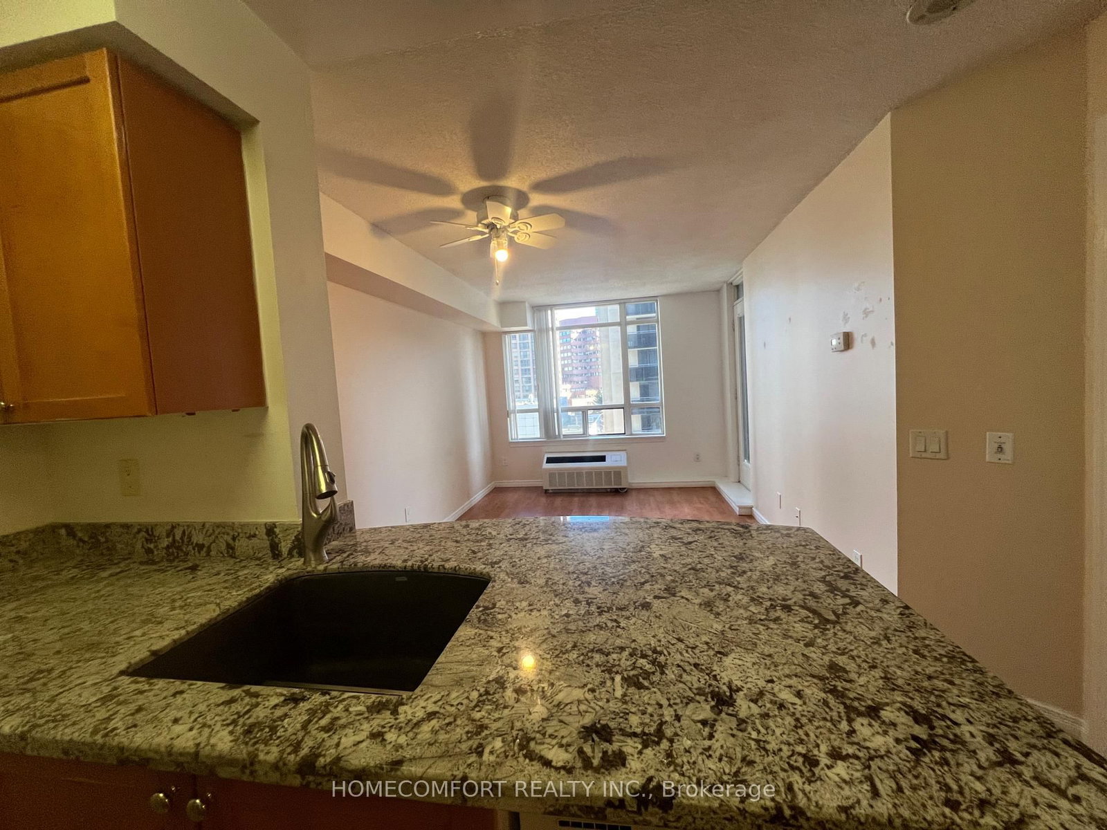 155 Beecroft Road, Unit 703 - Photo 16