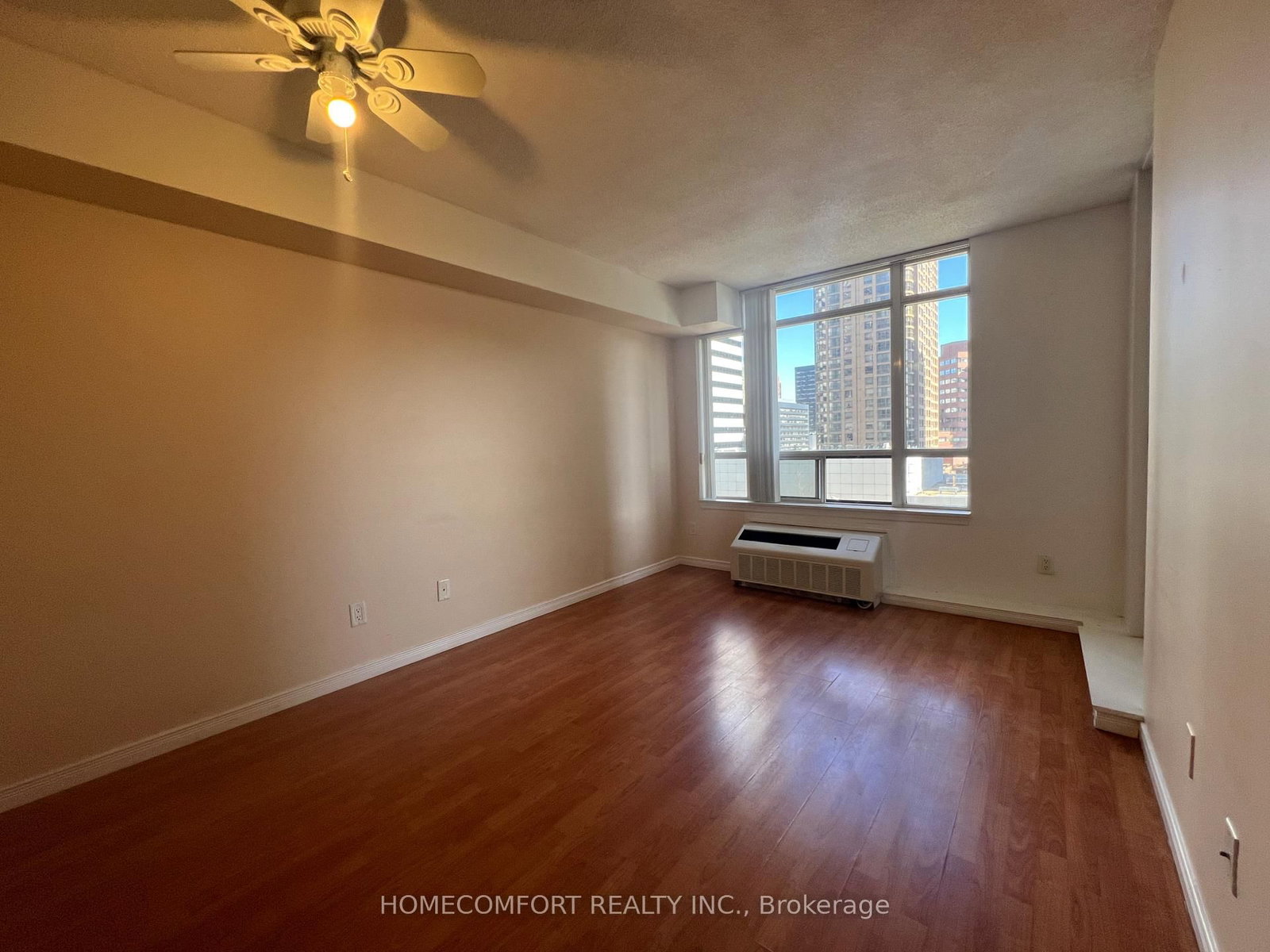 155 Beecroft Road, Unit 703 - Photo 17