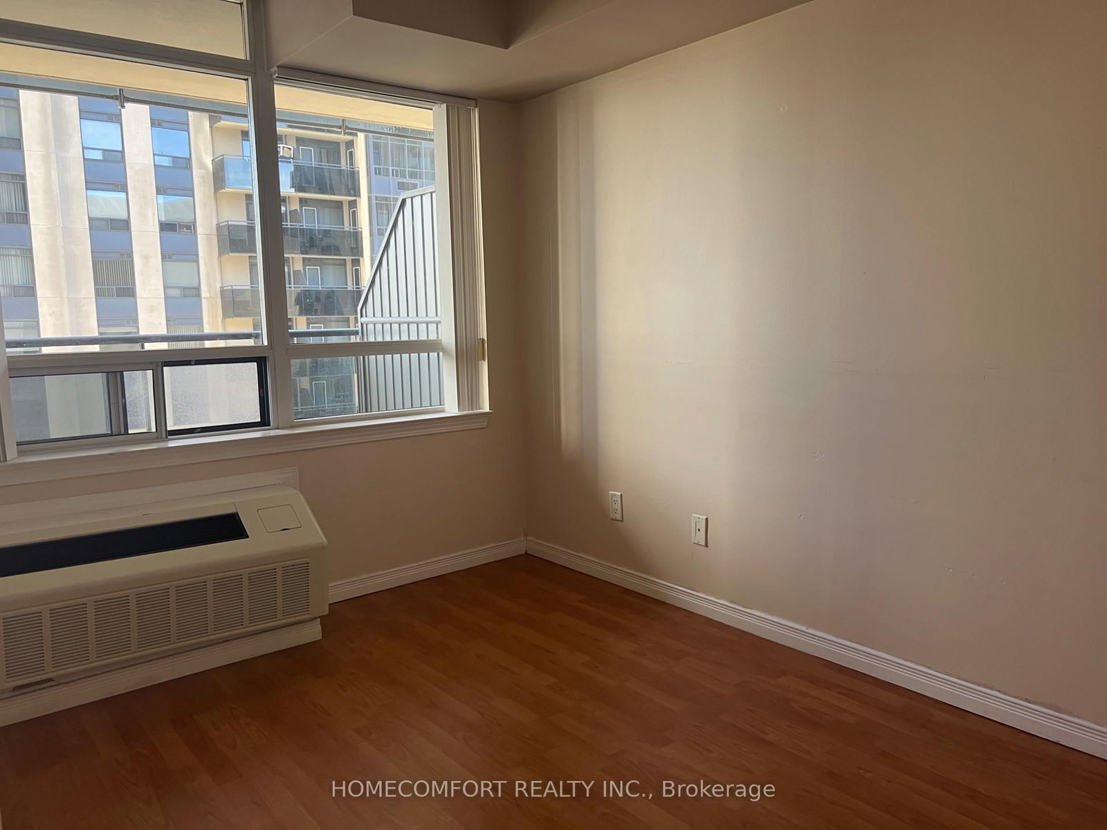 155 Beecroft Road, Unit 703 - Photo 20