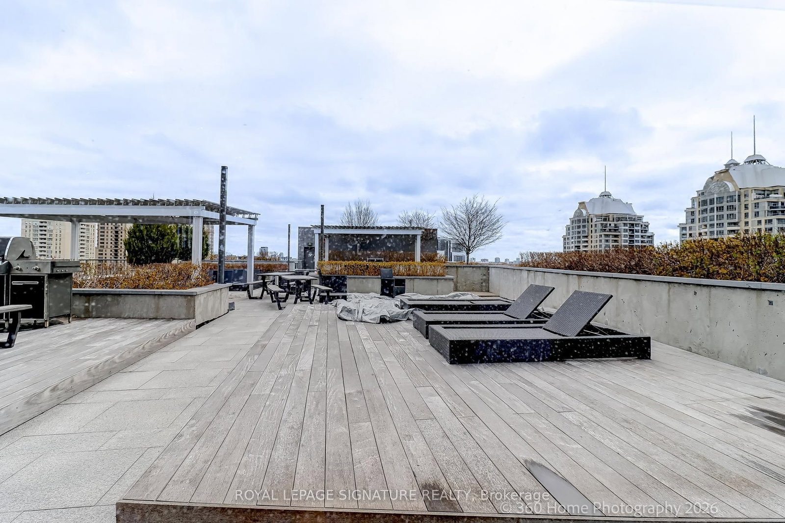 7 Kenaston Gardens, Unit 301 - Photo 24